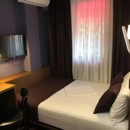 Elle Boutique Hotel Tbilisi Rum bild