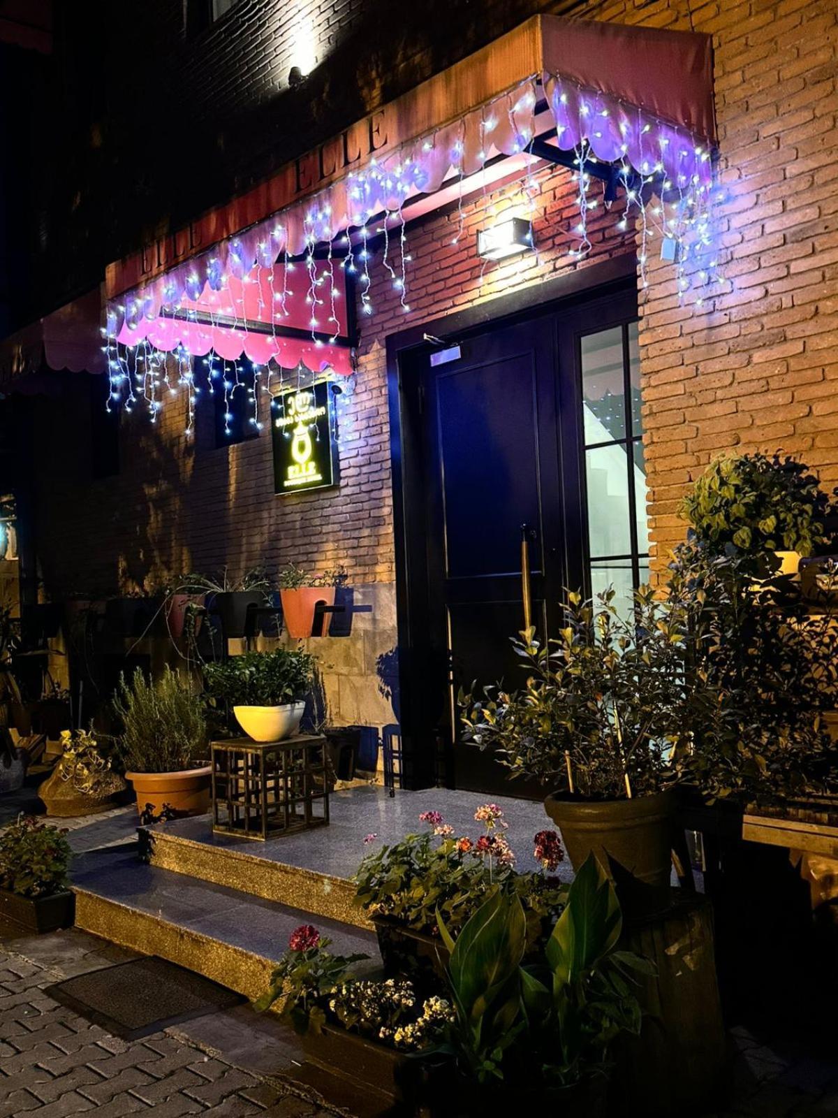 Elle Boutique Hotel Tbilisi Exteriör bild