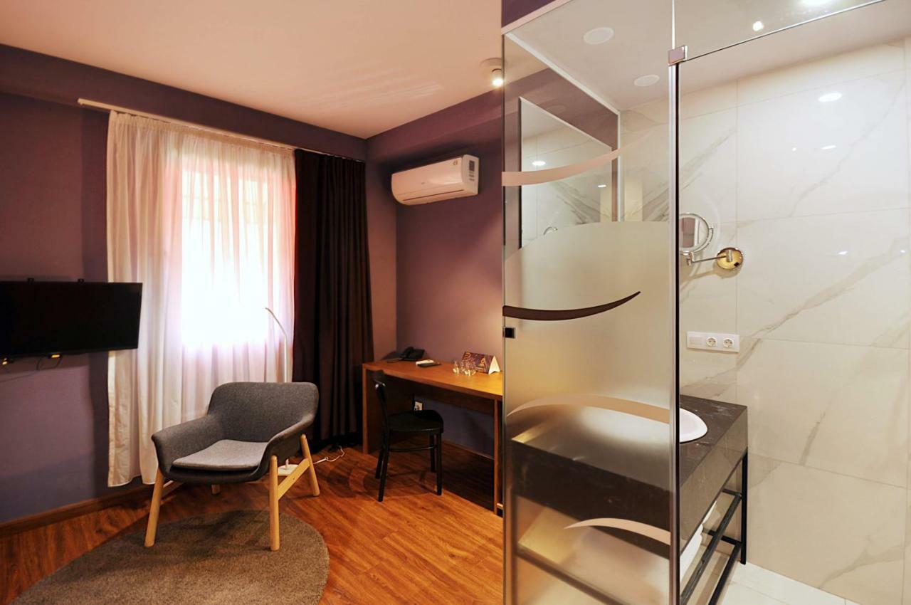 Elle Boutique Hotel Tbilisi Exteriör bild