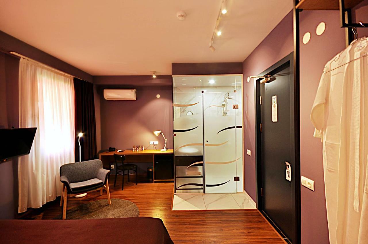 Elle Boutique Hotel Tbilisi Exteriör bild