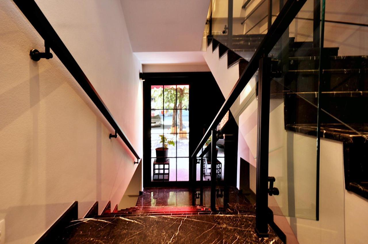 Elle Boutique Hotel Tbilisi Exteriör bild